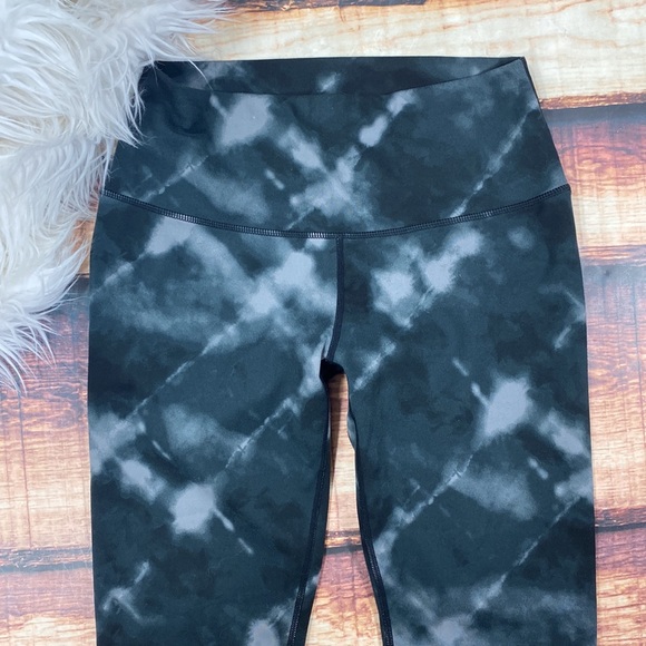 RELISTED Souke Tie Dye Black Leggings Athletic - Yoga Pants Cycling - Picture 6 of 6